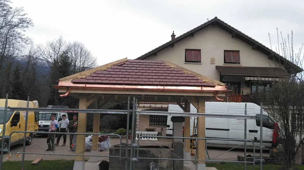 Gouttière sous gouttière travaux