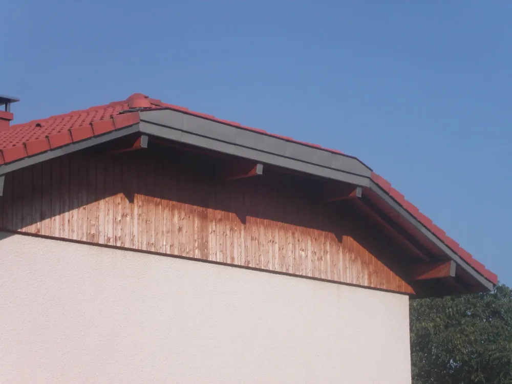 Habillage de rive travaux